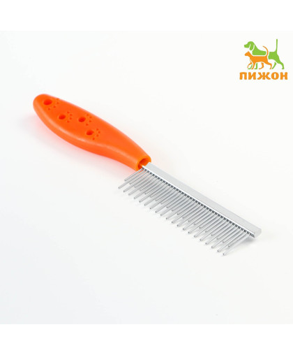 Расческа Лапки с зубьями разной длины оранжевая 20,5*3см Пижон Расческа Лапки с зубьями разной длины оранжевая 20,5*3см Пижон