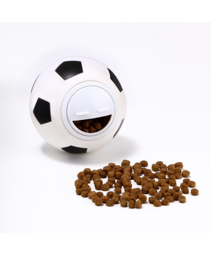 Игрушка для собак и кошек под лакомства Футбол 8см Пижон Игрушка для собак и кошек под лакомства Футбол 8см Пижон
